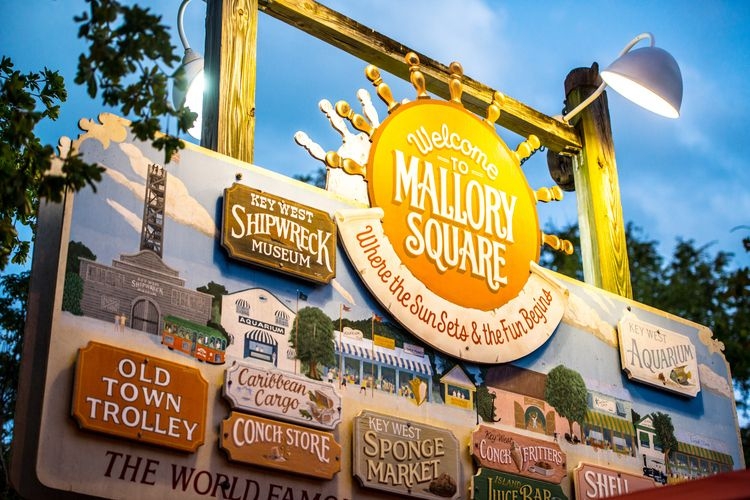 Best time to visit Key West, Mallory square, Top Villas