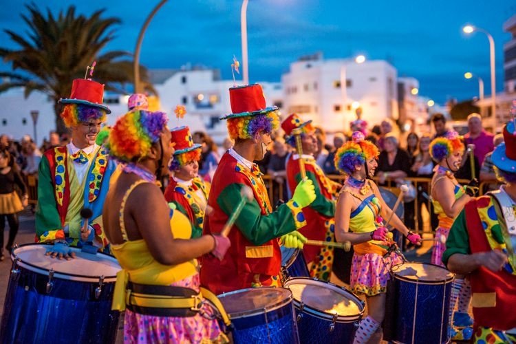 The best time to visit Spain, carnival in February, Top Villas