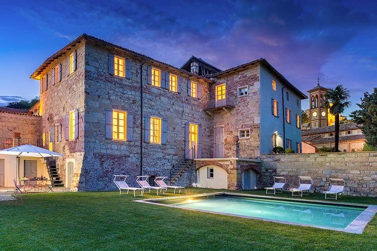 Piedmont Large group villas