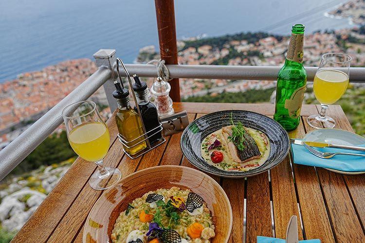 Seafood-restaurants.