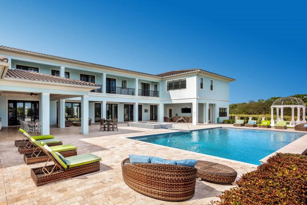 Reunion Resort 9000 Signature collection rear exterior pool