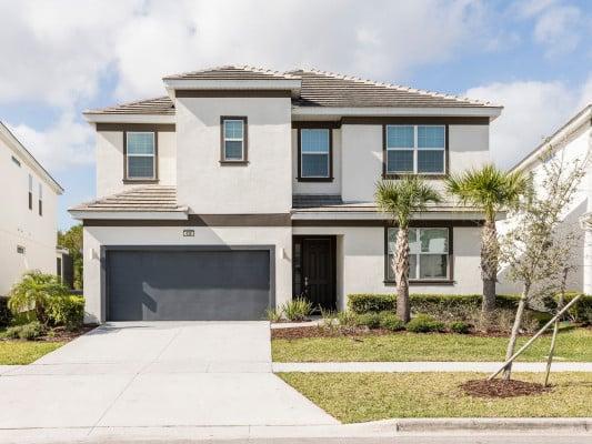 Bella Vida Resort 243