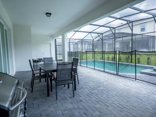 Windsor Cay 50