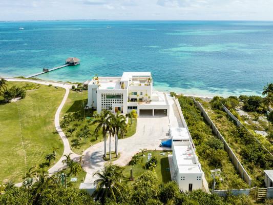 Villa Punta Sam