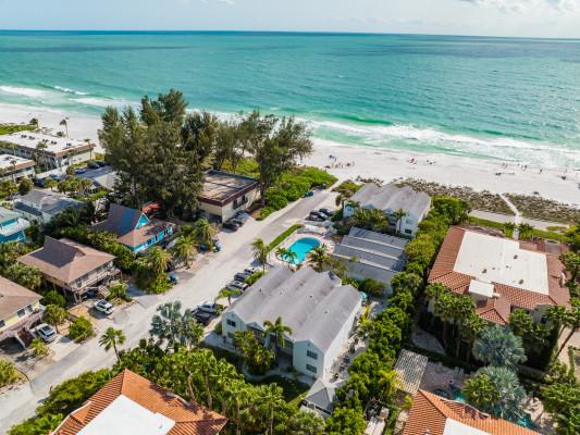 Holmes Beach 349