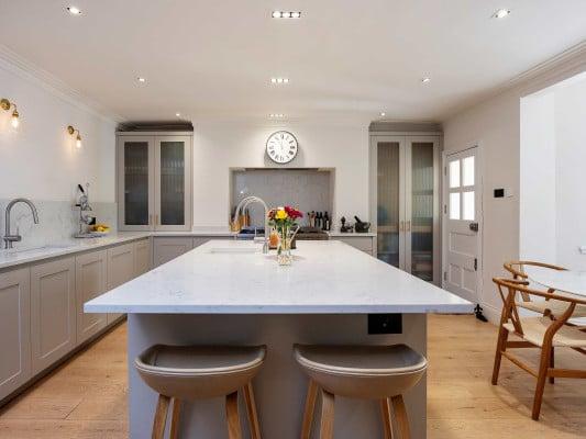 Majestic in Kensington