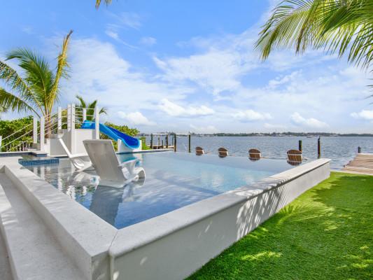 Bradenton Beach 118
