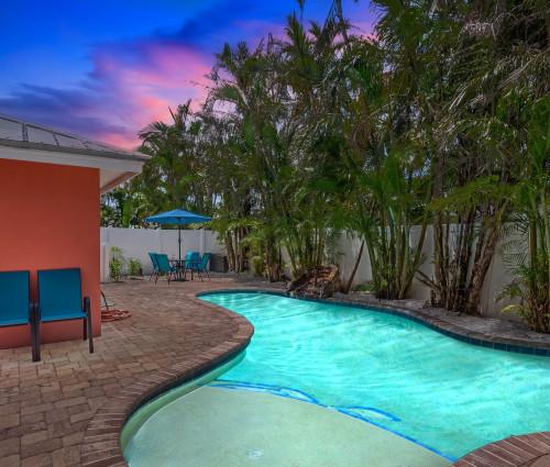 Holmes Beach 281