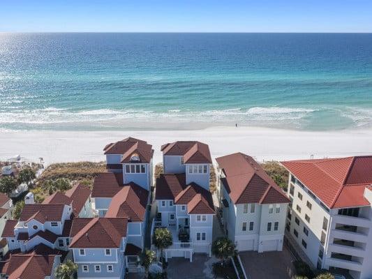 Destin 204