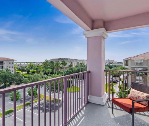 Vista Cay 335