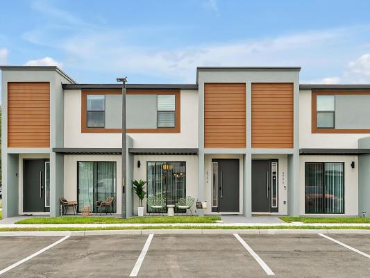 The Hub at Westside 18