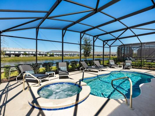 Solterra Resort 472