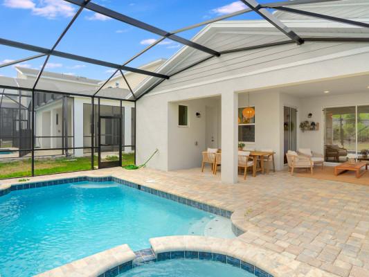 Solara Resort 637