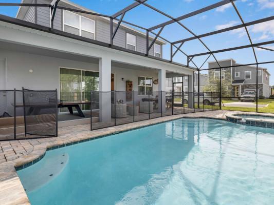 Solara Resort 635