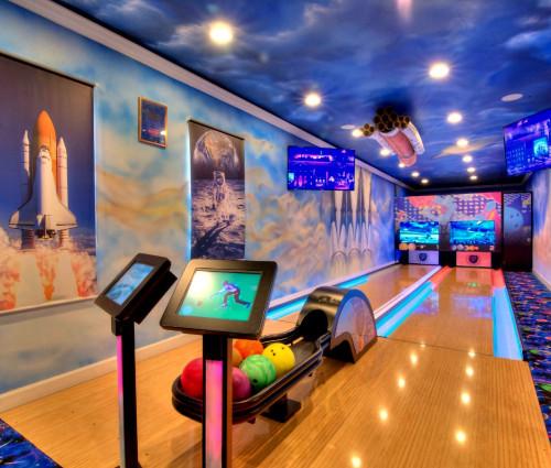 Mission to space, Wonderful World & Sports & Wellness Villa