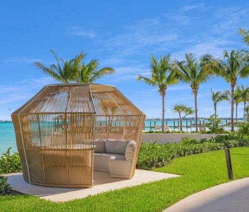Aqualina 4-bed Penthouse 2