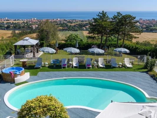 Villa Alma 8+2