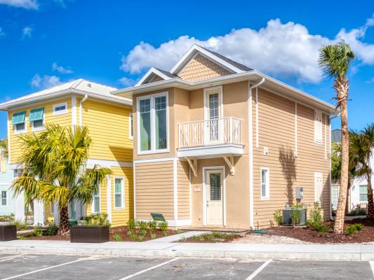 Margaritaville 2 Orlando vacation rentals near Orange County Convention Center
