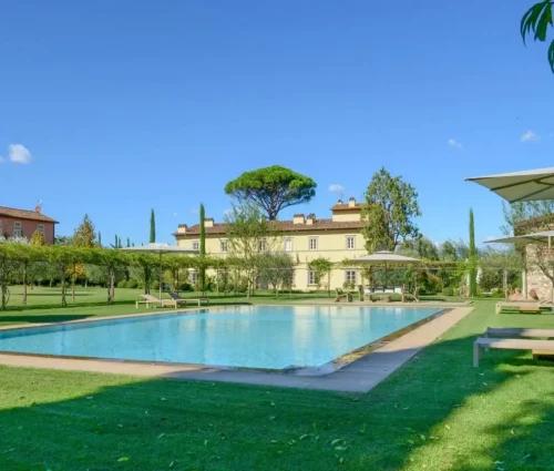 Lucca 23