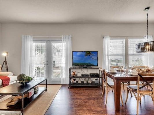 West Lucaya Village 54