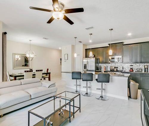 Storey Lake Resort 809