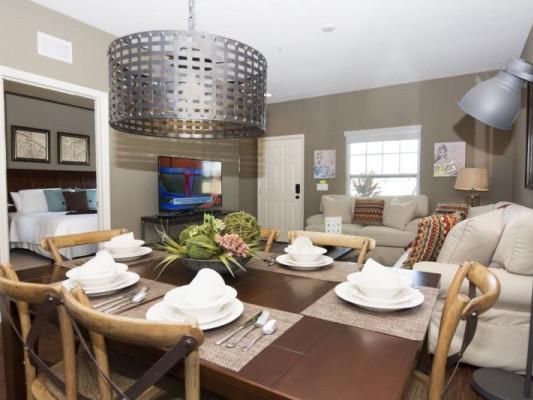 West Lucaya Village 76