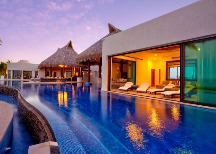 Pool view of A Gran Sueno