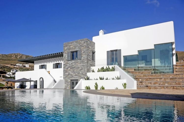 Pool view of Villa Prince