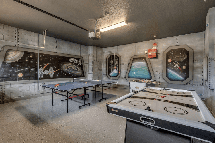 Games room in Encore Resort 519