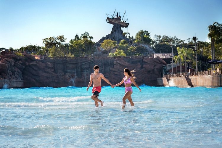 Guide to Orlando water parks, Typhoon Lagoon, Top Villas