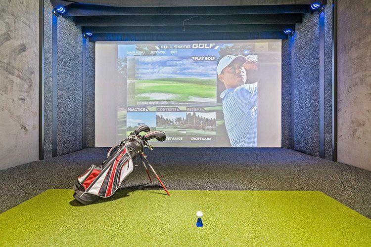 2-Reunion-Resort-1089-golf-simulator.jpg
