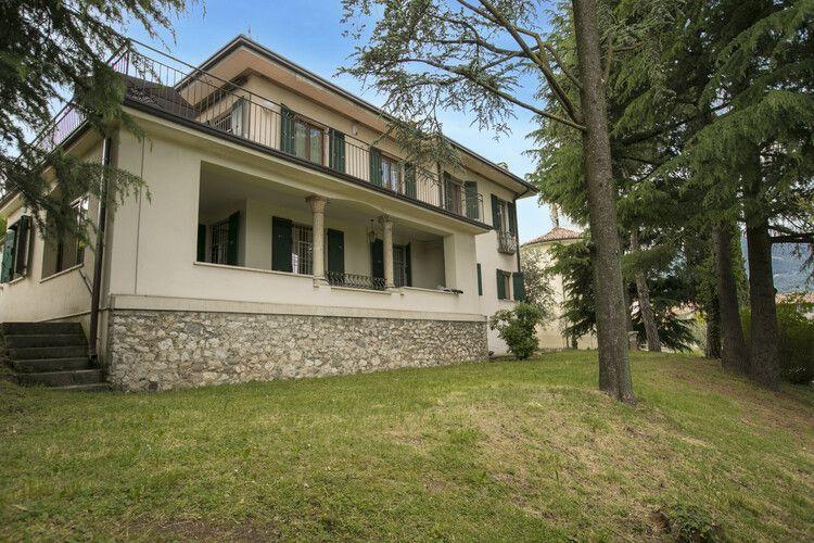 Lake Garda 3 Bedroom Condos, Lake Garda 26, Top Villas