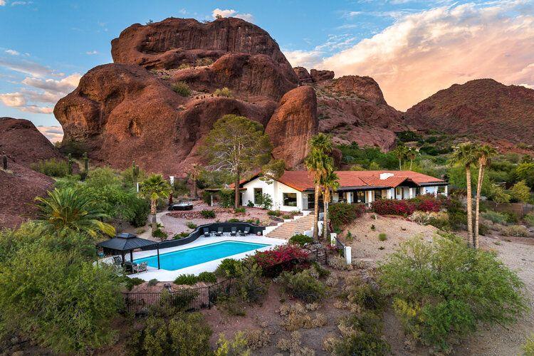 4 bedroom villas in Arizona, Phoenix 102, Top Villas