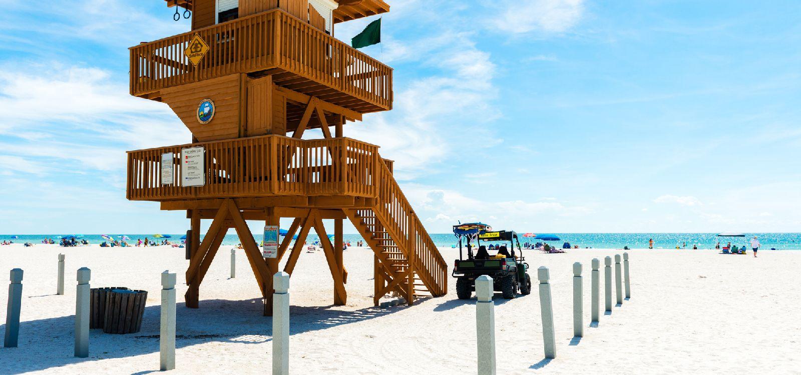 6 bedroom villas in Anna Maria Island