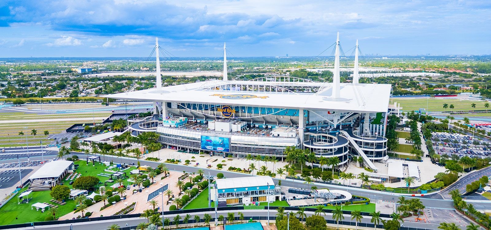 Vacation rentals near Hard Rock Stadium, Miami, Top Villas