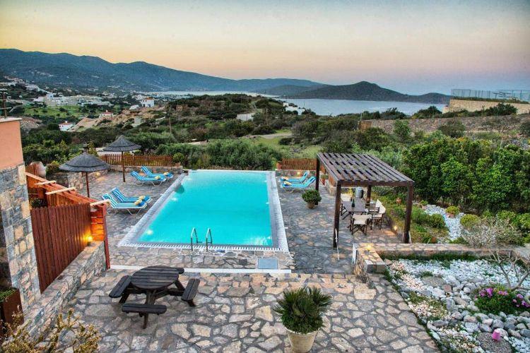 Agios Nikolaos 3 private pool