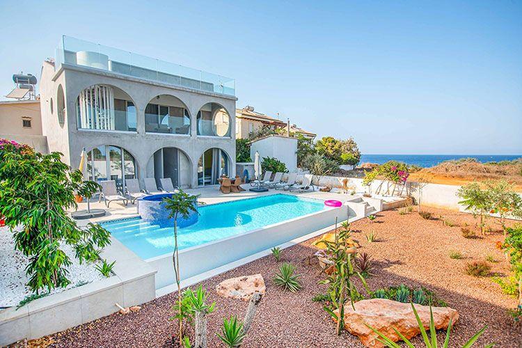 Art House by the Sea, Protaras villas and vacation rentals, Top Villas