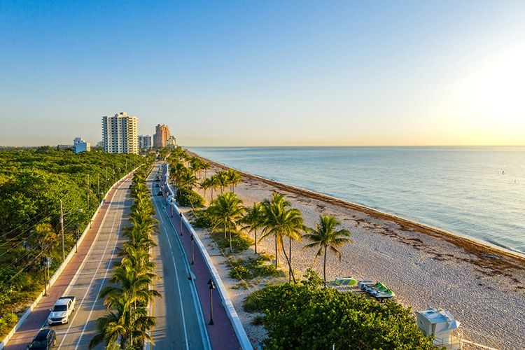 Best US states for family road trip Florida beach