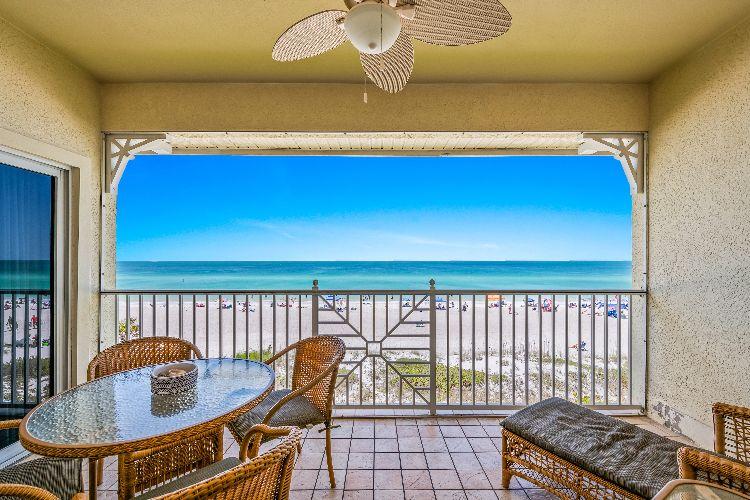 Bradenton Beach 161 3 bedroom condo