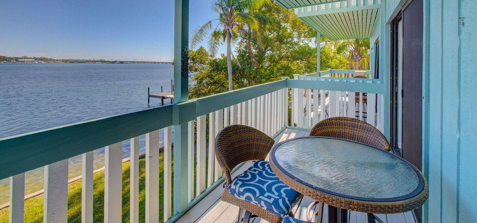 Bradenton Beach 41 2 bedroom condos in Anna Maria Island