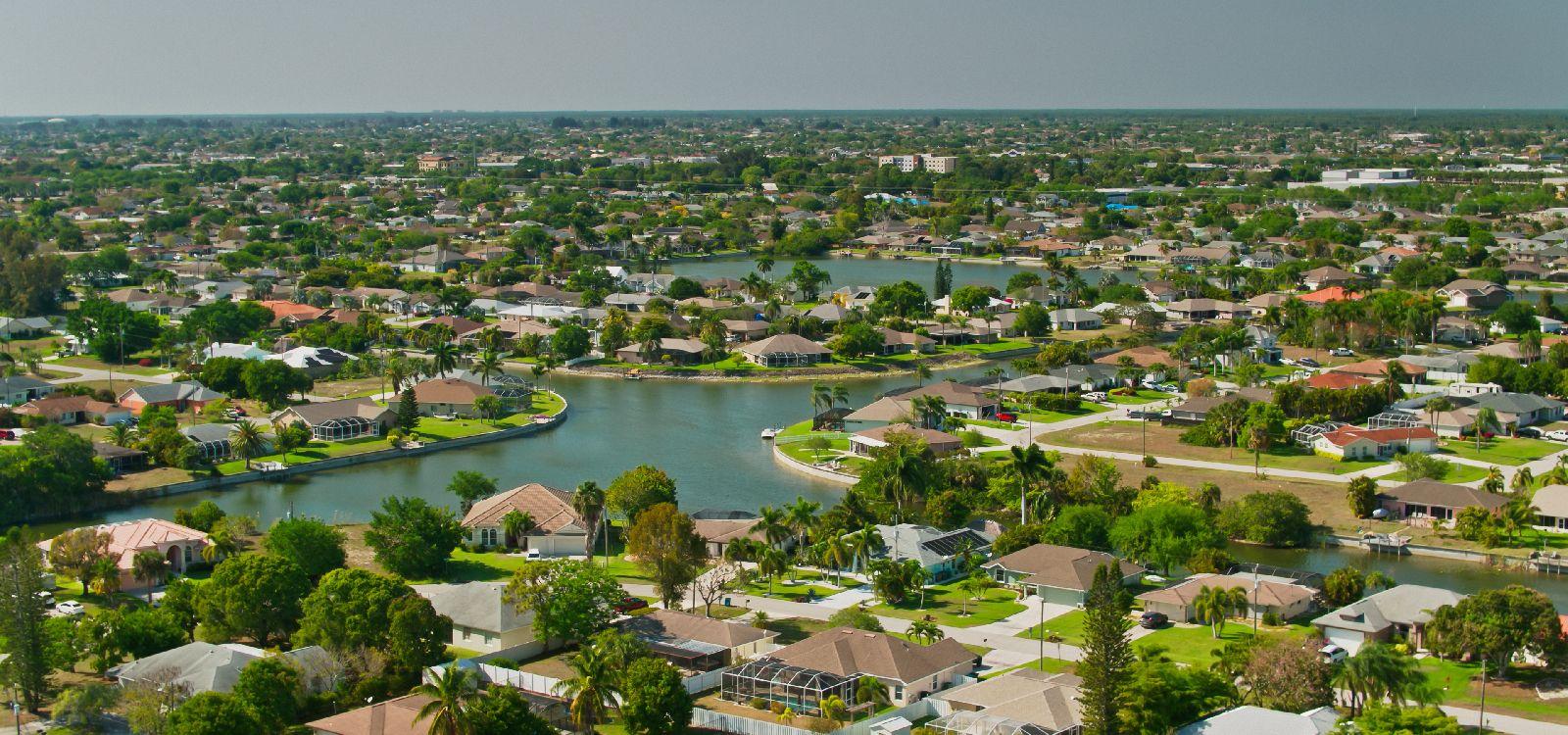 Cape Coral 4 bedroom villas