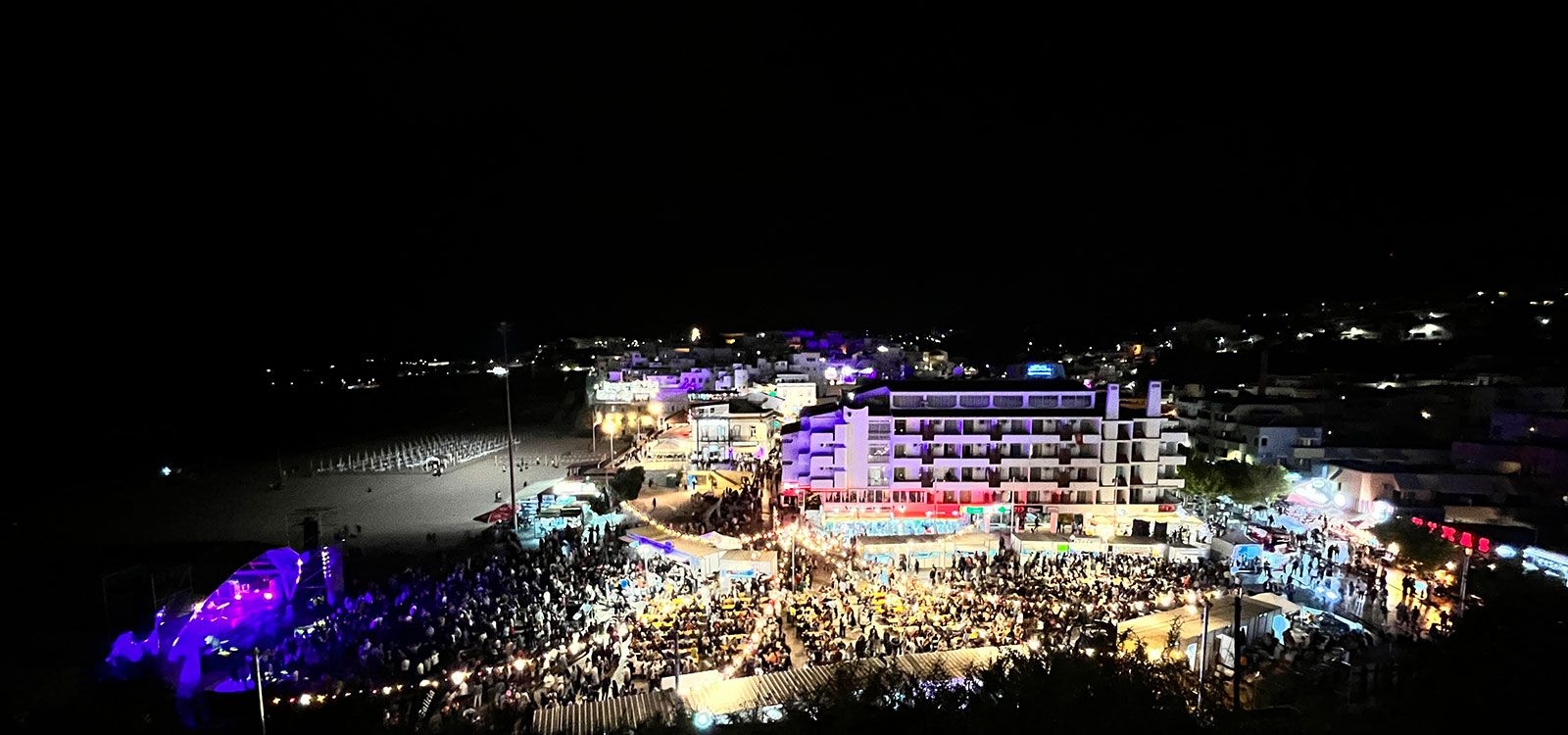 Carvoeiro Black & White Night