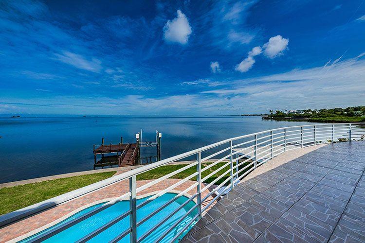 Crystal Beach 2 accommodation near Tampa Convention Center
