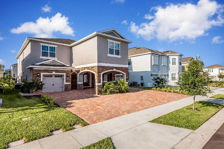 Encore Resort 302 large villas