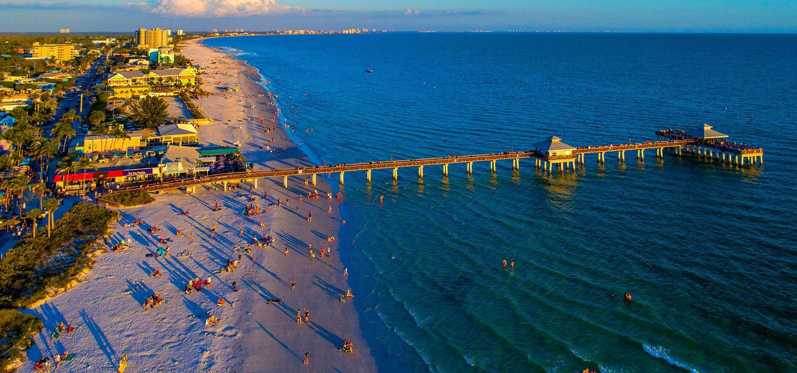 Fort Myers Beach 4 bedroom villas, beach and pier view, Top Villas