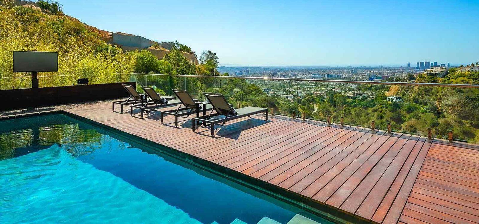 Hollywood Hills 8 5 bedroom villas in California