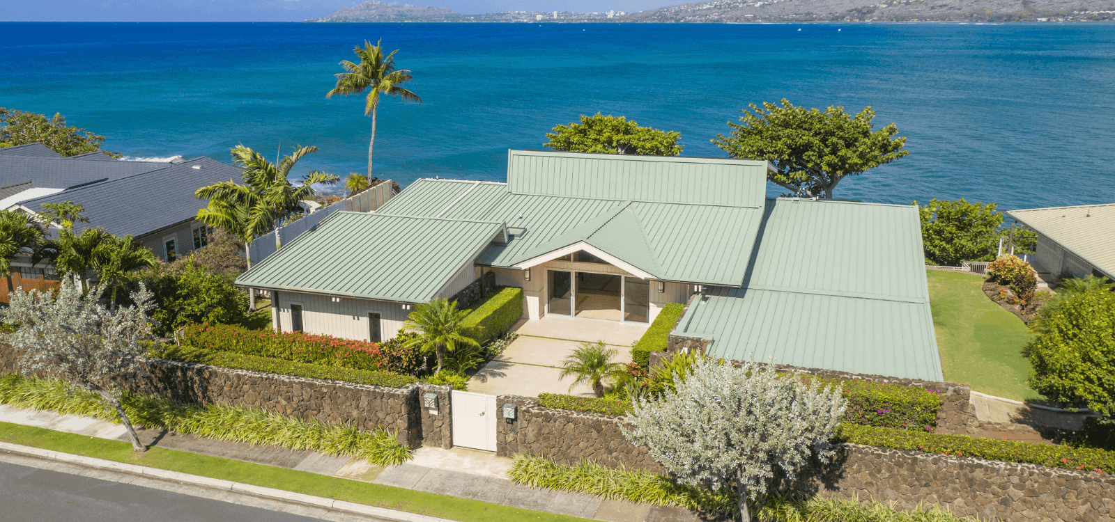 Honolulu 30 Hawaii villas.png
