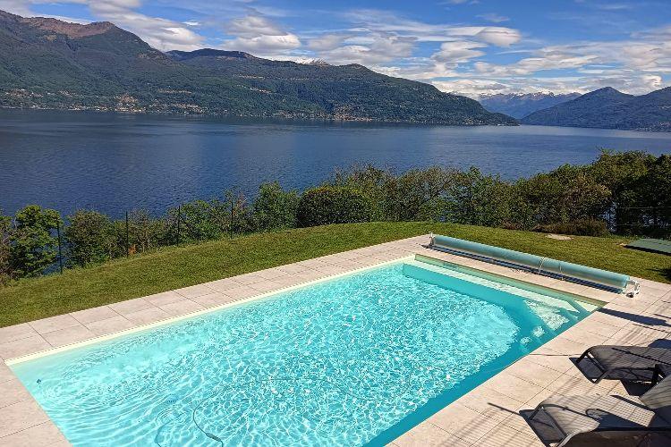 Lake Maggiore 4 villa with private pool