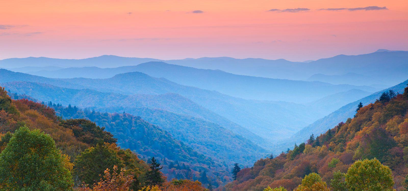 Large cabins in Smoky Mountains