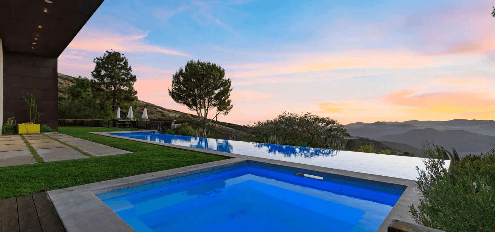 Malibu 86 Malibu vacation rentals with pool